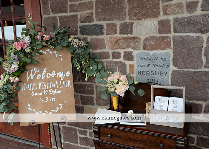 Harvest View Barn wedding photographer hershey farms pa planned perfection klock entertainment legends catering petals with style cocoa couture men's wearhouse david's bridal key jewelers25