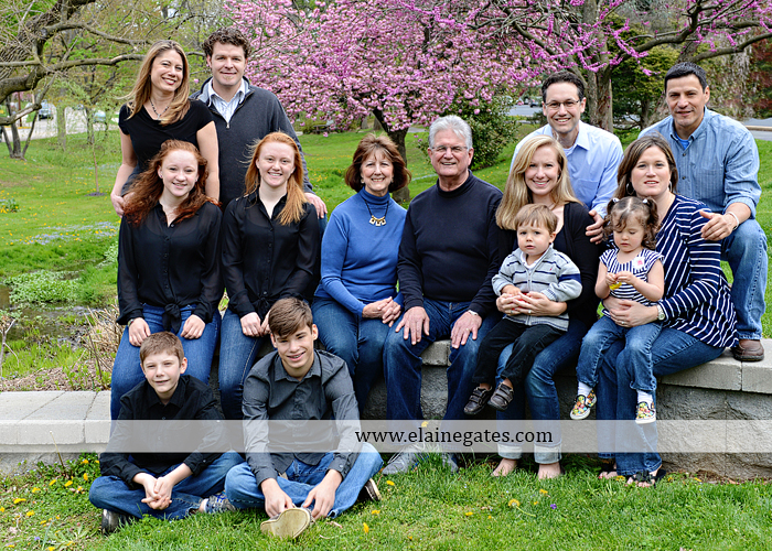 Large Outdoor Family Photographer, Big Family Photographs3