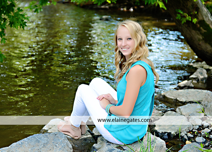 mechaniscburg pa senior portrait photographer wildflowers creek jv 5