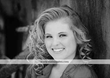 Mechanicsburg Central PA senior portrait photographer outdoor brick ...