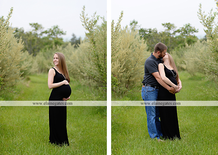 Mechanicsburg Central PA portrait photographer maternity outdoor field pinchot state park Lewisberry lake water boat dock holding hands kiss jb 1