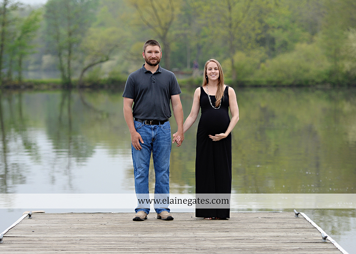 Mechanicsburg Central PA portrait photographer maternity outdoor field pinchot state park Lewisberry lake water boat dock holding hands kiss jb 6