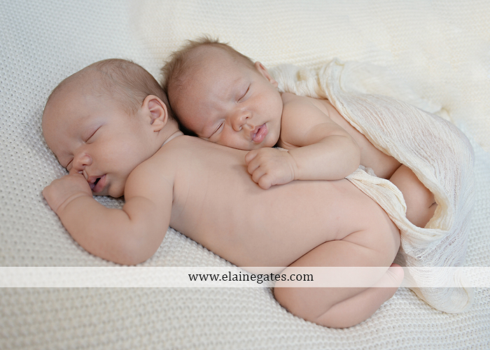 Mechanicsburg Central PA newborn baby portrait photographer twins boys brothers sleeping blanket jc 4