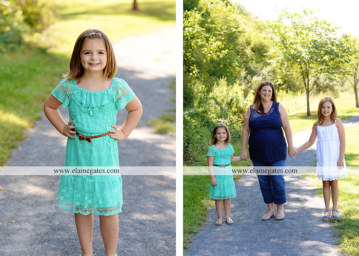 mechanicsburg-central-pa-portrait-photographer-maternity-outdoor-mother-father-daughters-family-kids-field-path-sonogram-husband-wife-baby-bump-barn-shed-hug-kiss-sh-04