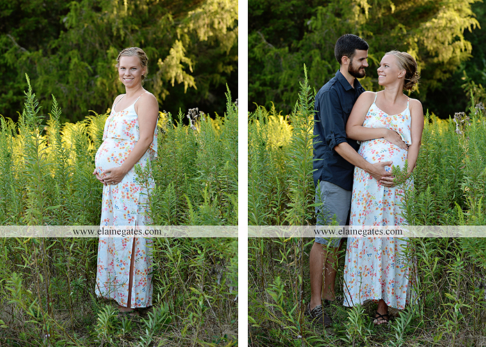 mechanicsburg-central-pa-portrait-photographer-maternity-outdoor-mother-father-sons-field-water-lake-dock-path-canoe-hug-kiss-baby-bump-nk-01
