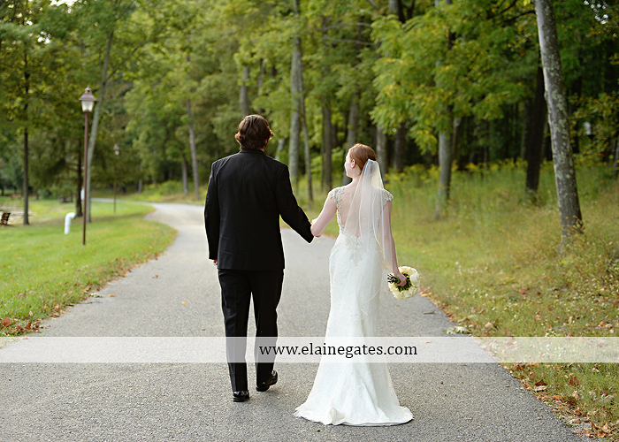 roundtop-mountain-resort-wedding-photographer-lewisberry-pa-atland-house-amys-custom-cakery-pealers-klock-entertainment-gowns-by-design-strictly-formals-maggie-sottero-the-jewel-box-zales14