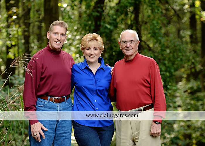 mechanicsburg-central-pa-family-portrait-photographer-outdoor-husband-wife-father-woods-trees-forest-hug-kiss-dogs-couple-love-family-sm-10