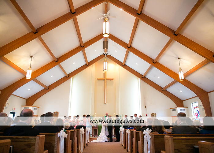 Bent Creek Country Club wedding photographer Lititz pa deserts etc. jeffrey's flowers dj freez wedding paper divas downstreet salon cocoa couture men's wearhouse david's bridal warrick jewelers yellow27