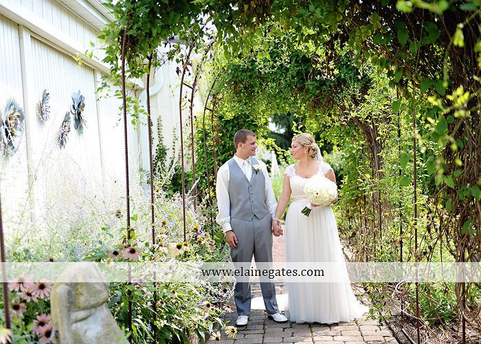 inn-at-leola-village-wedding-photographer-lancaster-pa-mixed-up-productions-destinations-salon-mens-wearhouse-casablanca-davids-bridal-kay-jewelers20