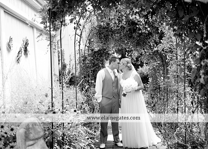 inn-at-leola-village-wedding-photographer-lancaster-pa-mixed-up-productions-destinations-salon-mens-wearhouse-casablanca-davids-bridal-kay-jewelers21