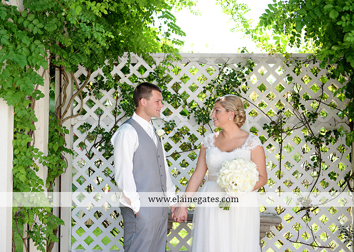 inn-at-leola-village-wedding-photographer-lancaster-pa-mixed-up-productions-destinations-salon-mens-wearhouse-casablanca-davids-bridal-kay-jewelers31