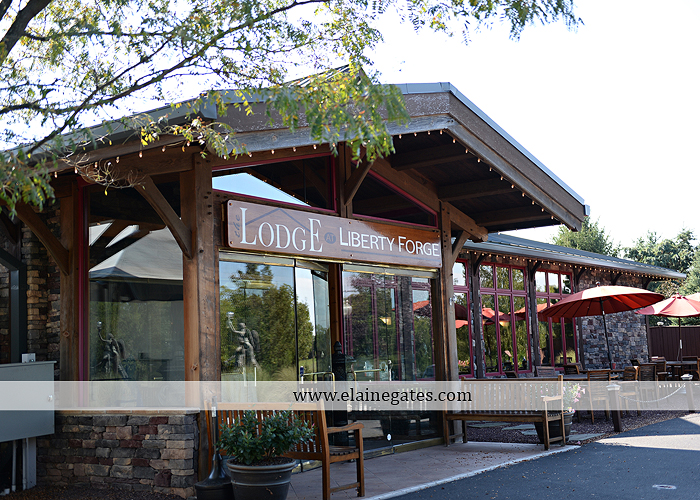 liberty-forge-wedding-photographer-mechanicsburg-pa-thunderkiss-entertainment-garden-bouquet-davids-bridal-elle-salon-j-b-bridal-mens-wearhouse-koser-jewelers-05