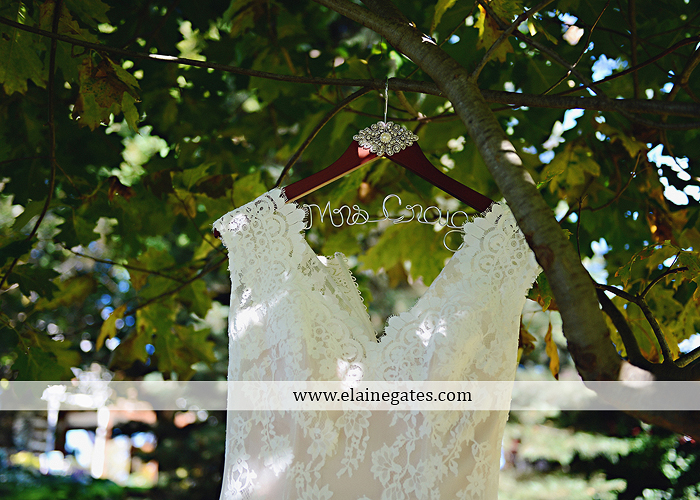 McCulloch's Highland Vue Farm wedding photographer central pa newville plum gray carlisle bakery all occasion florist j&b bridals jos a banks david's bridal litman jewelers zales 05