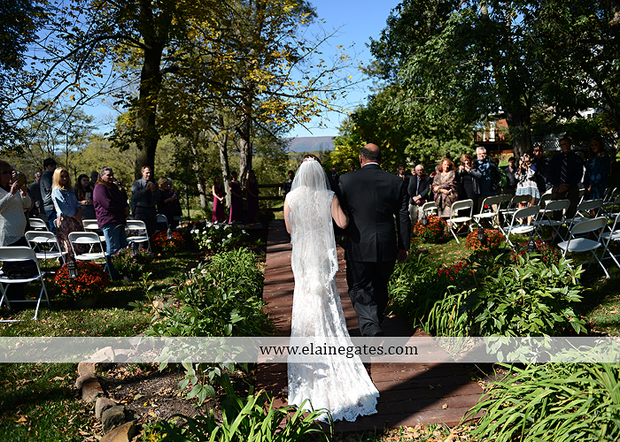 McCulloch's Highland Vue Farm wedding photographer central pa newville plum gray carlisle bakery all occasion florist j&b bridals jos a banks david's bridal litman jewelers zales 14