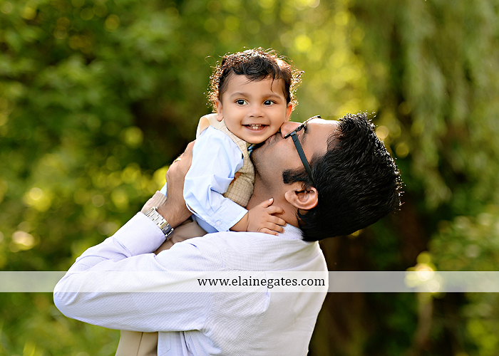 Mechanicsburg Central PA baby child portrait photographer boy outdoor family mom dad mother father grass dog trees field covered bridge messiah college kiss sj05