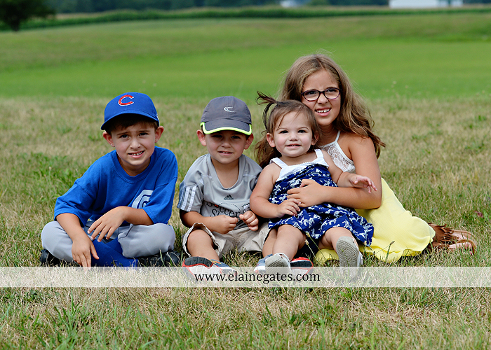 mechanicsburg-central-pa-family-portrait-photographer-outdoor-father-mother-brother-sister-son-daughter-field-siblings-extended-family-husband-wife-kids-children-baseball-dance-sf-13