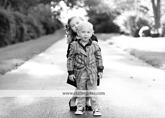 mechanicsburg-central-pa-family-portrait-photographer-outdoor-husband-wife-love-kids-son-daughter-siblings-point-dock-trees-stone-steps-road-jw-09
