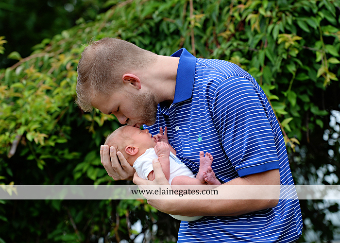mechanicsburg-central-pa-newborn-baby-portrait-photographer-boy-sleeping-outdoor-family-mother-father-grandparents-indoor-blanket-knit-hat-ole-miss-basket-cp-04