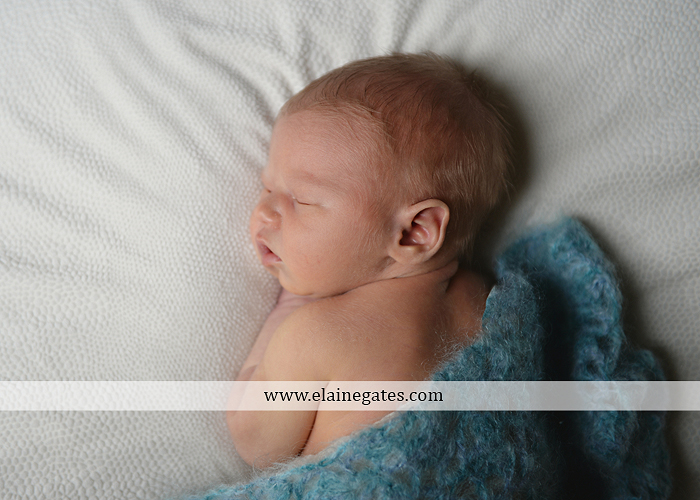 mechanicsburg-central-pa-newborn-baby-portrait-photographer-boy-sleeping-outdoor-family-mother-father-grandparents-indoor-blanket-knit-hat-ole-miss-basket-cp-08