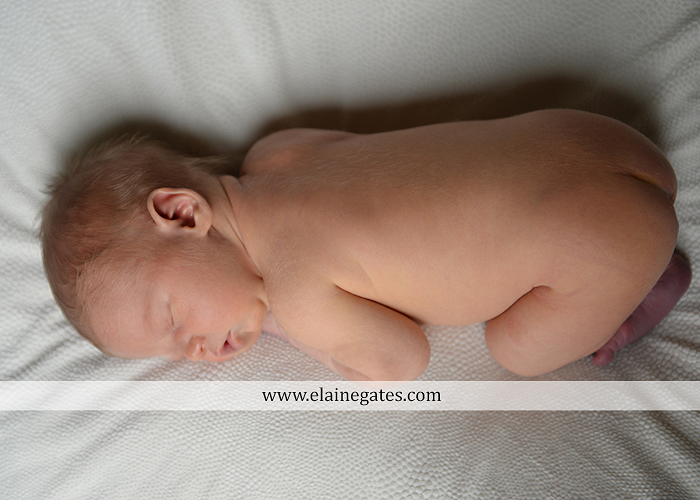 mechanicsburg-central-pa-newborn-baby-portrait-photographer-boy-sleeping-outdoor-family-mother-father-grandparents-indoor-blanket-knit-hat-ole-miss-basket-cp-10