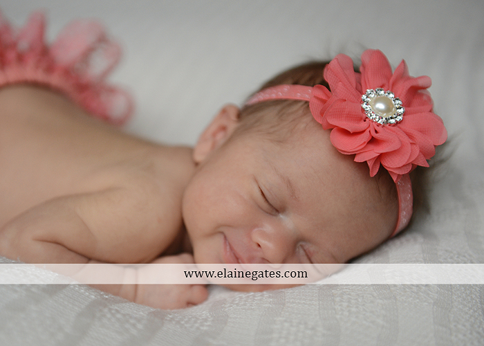 Mechanicsburg Central PA newborn baby portrait photographer girl sleeping indoor blanket bow knit hat mother father bowl basket tutu je 4