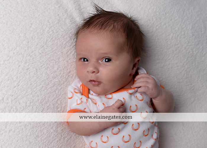 Mechanicsburg Central PA newborn baby portrait photographer girl sleeping indoor blanket bow knit hat pail bowl chair dp 11