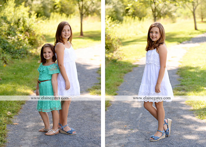 mechanicsburg-central-pa-portrait-photographer-maternity-outdoor-mother-father-daughters-family-kids-field-path-sonogram-husband-wife-baby-bump-barn-shed-hug-kiss-sh-03