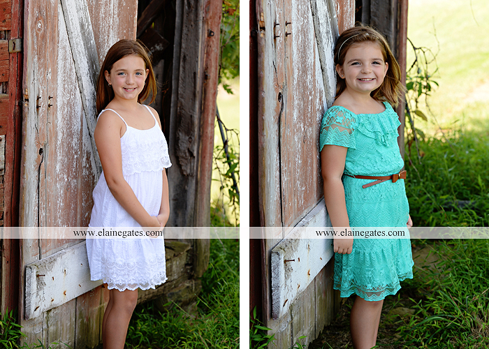 mechanicsburg-central-pa-portrait-photographer-maternity-outdoor-mother-father-daughters-family-kids-field-path-sonogram-husband-wife-baby-bump-barn-shed-hug-kiss-sh-10