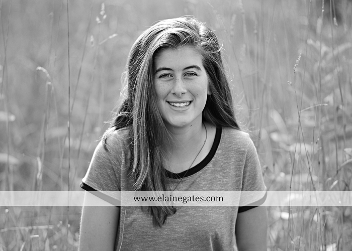 mechanicsburg-central-pa-senior-portrait-photographer-outdoor-female-girl-field-road-fence-tree-creek-stream-water-rocks-wp-1