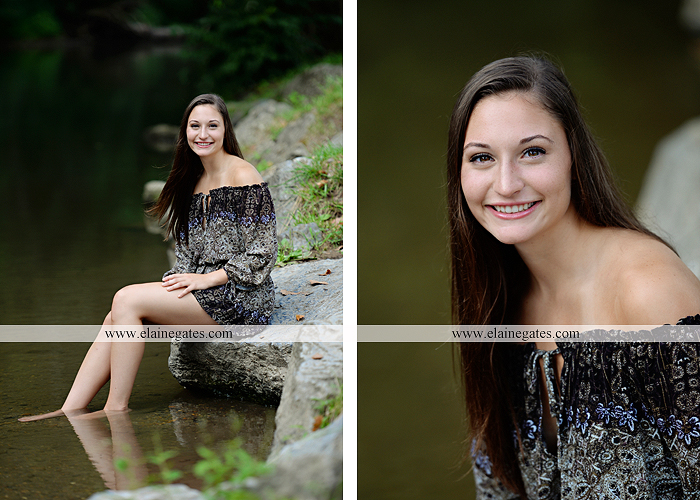mechanicsburg-central-pa-senior-portrait-photographer-outdoor-girl-female-swing-tree-sunflowers-hammock-wildflowers-field-road-mother-fence-rock-water-creek-stream-jt-11