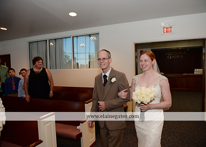 roundtop-mountain-resort-wedding-photographer-lewisberry-pa-atland-house-amys-custom-cakery-pealers-klock-entertainment-gowns-by-design-strictly-formals-maggie-sottero-the-jewel-box-zales03