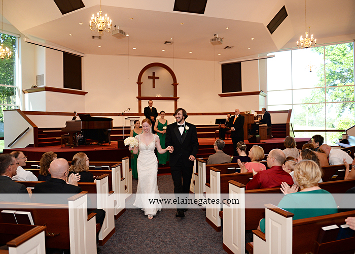 roundtop-mountain-resort-wedding-photographer-lewisberry-pa-atland-house-amys-custom-cakery-pealers-klock-entertainment-gowns-by-design-strictly-formals-maggie-sottero-the-jewel-box-zales07