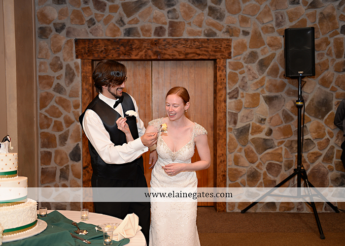 roundtop-mountain-resort-wedding-photographer-lewisberry-pa-atland-house-amys-custom-cakery-pealers-klock-entertainment-gowns-by-design-strictly-formals-maggie-sottero-the-jewel-box-zales39