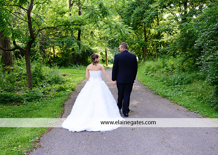 carlisle pa wedding photographer yellow  gerber daisy flood 6