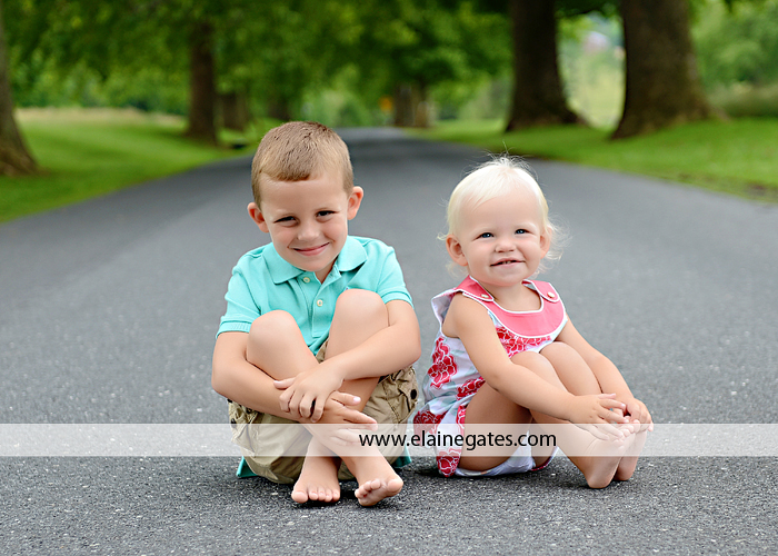 mechanicsburg pa family photographer kids summer outdoor casual cm  4