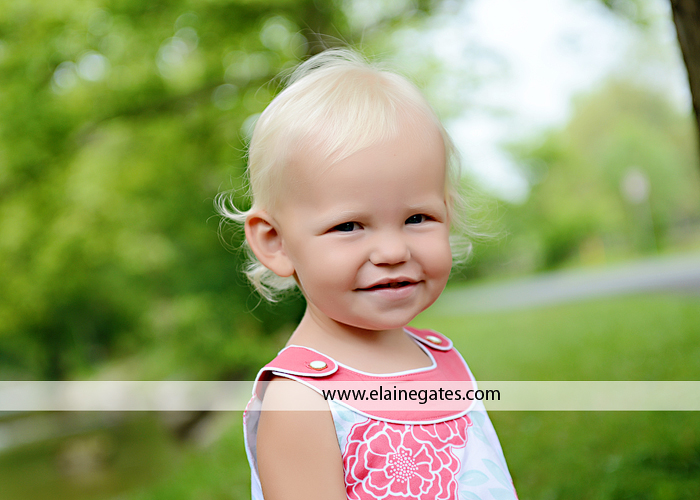 mechanicsburg pa family photographer kids summer outdoor casual cm  5