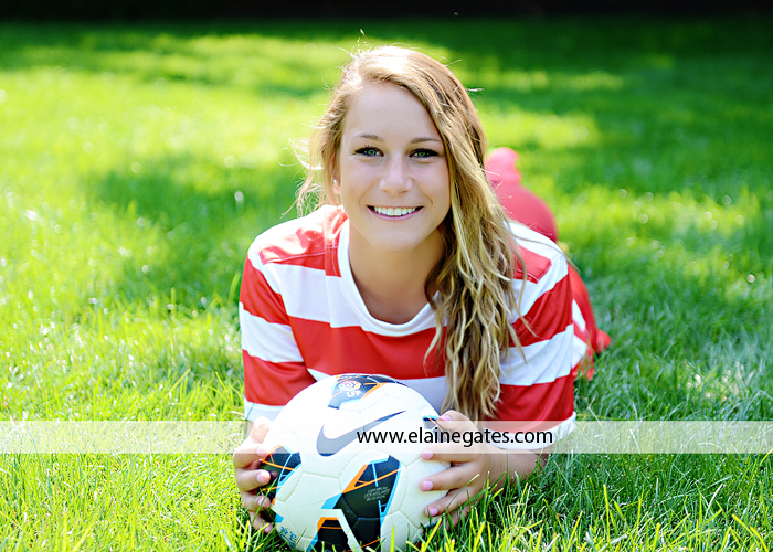 red land high school senior pictures outdoor bw 10