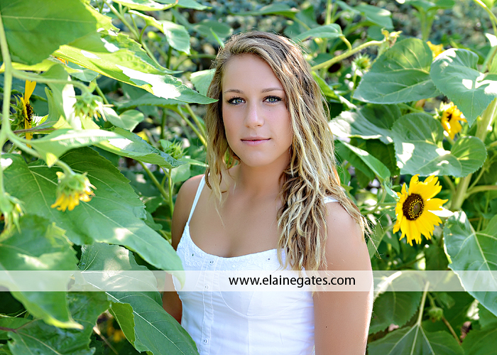 red land high school senior pictures outdoor bw 4